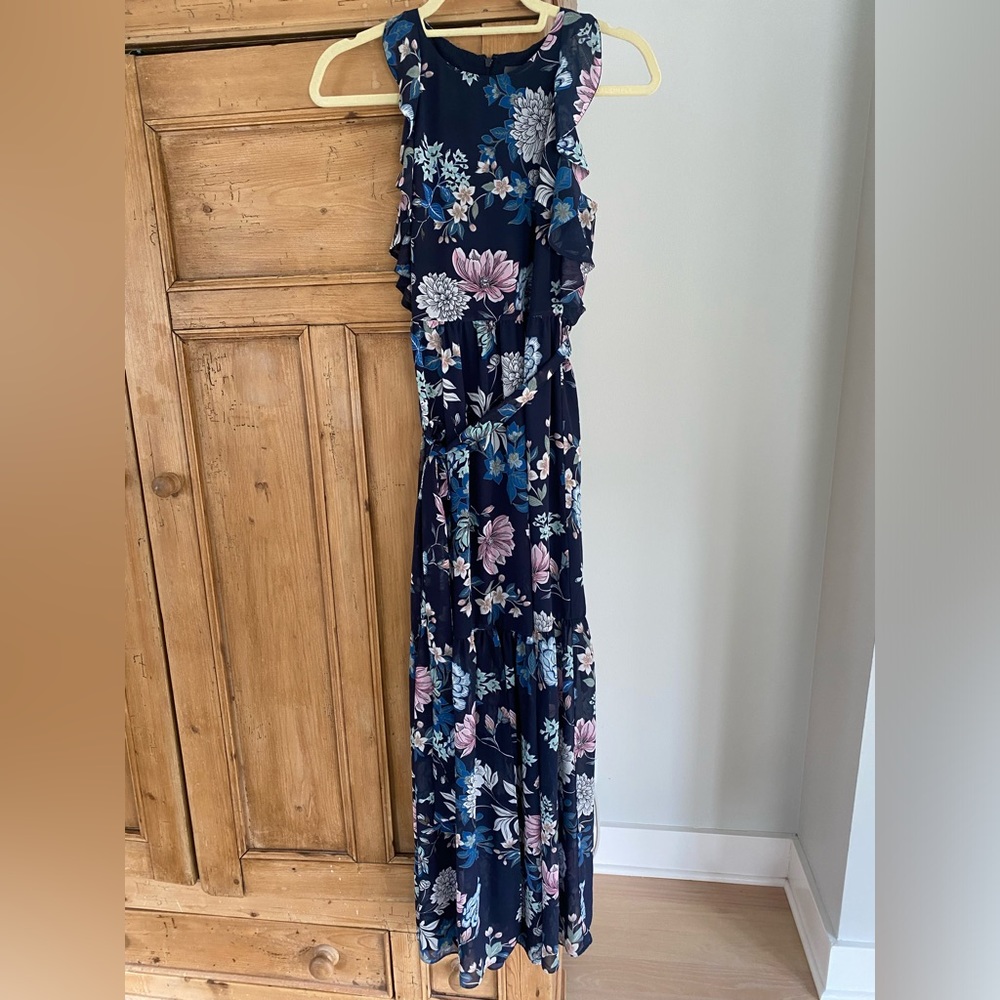 Vince Camuto maxi dress. Worn once. 2 petite.